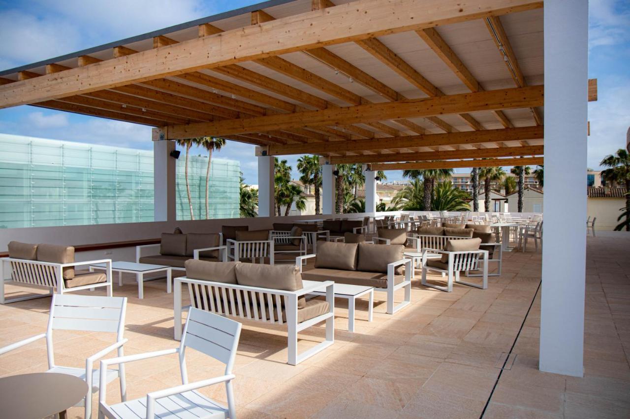 Oassium Hotel - Adults Only La Pineda Exterior photo