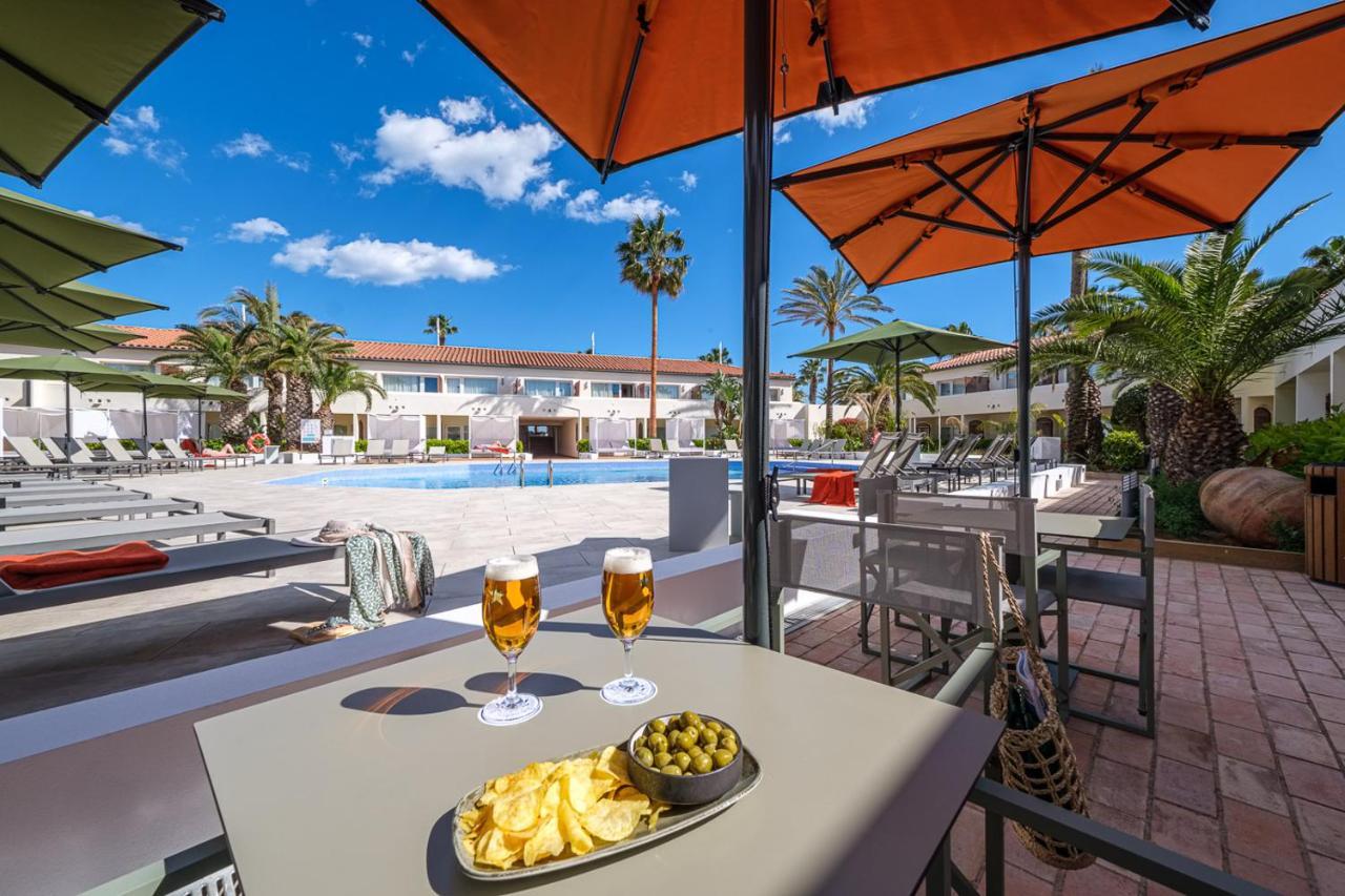 Oassium Hotel - Adults Only La Pineda Exterior photo